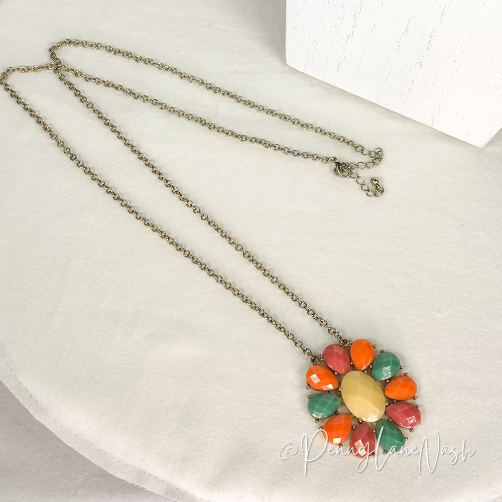 Vintage Beaded Gem Flower Pendant Silver Necklace - Picture 4 of 4